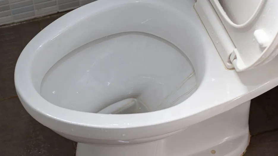 Nechte to přes noc v záchodové míse. Budete to dělat pořád.