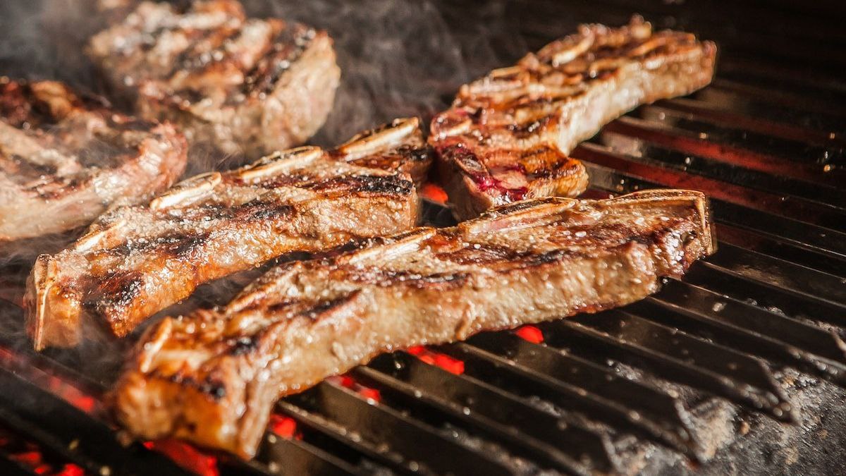 Ani citron, ani ocet: koření, které dodá vašemu pečenému masu lepší chuť a aroma